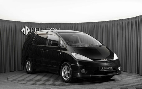 Toyota Estima III рестайлинг -2, 2003 год, 740 000 рублей, 2 фотография