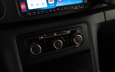 Volkswagen Amarok I рестайлинг, 2012 год, 1 199 050 рублей, 13 фотография