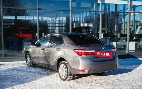 Toyota Corolla, 2015 год, 1 299 000 рублей, 6 фотография