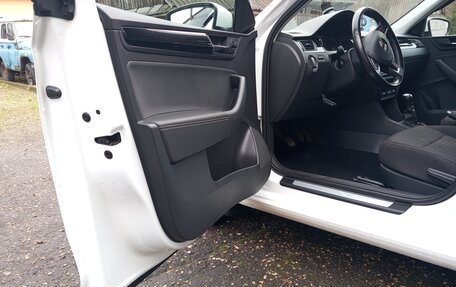 Skoda Rapid I, 2018 год, 1 250 000 рублей, 10 фотография