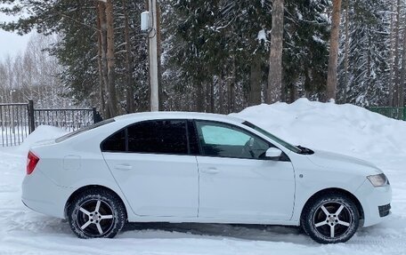 Skoda Rapid I, 2014 год, 710 000 рублей, 2 фотография