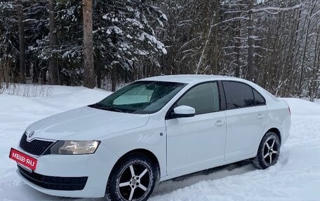 Skoda Rapid I, 2014 год, 710 000 рублей, 3 фотография