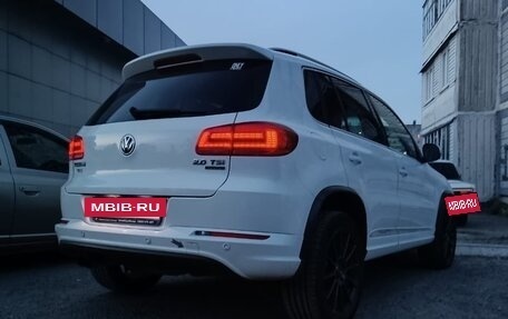 Volkswagen Tiguan I, 2014 год, 2 300 000 рублей, 2 фотография