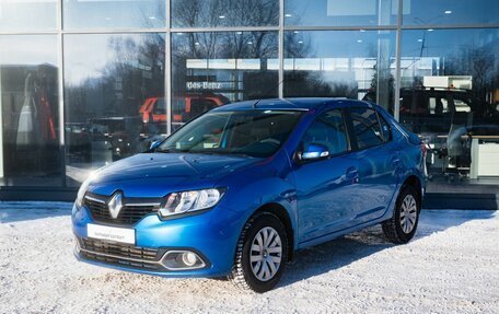 Renault Logan II, 2016 год, 800 000 рублей, 1 фотография