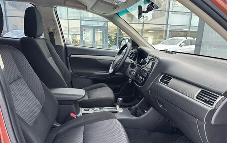 Mitsubishi Outlander III рестайлинг 3, 2013 год, 1 237 000 рублей, 7 фотография