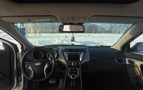 Hyundai Avante, 2010 год, 995 000 рублей, 11 фотография