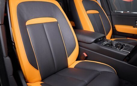 Rolls-Royce Cullinan, 2025 год, 78 900 000 рублей, 16 фотография