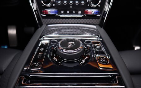 Rolls-Royce Cullinan, 2025 год, 78 900 000 рублей, 38 фотография