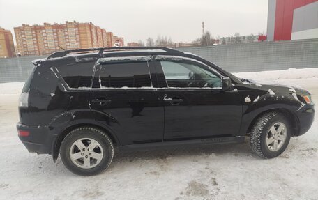 Mitsubishi Outlander III рестайлинг 3, 2010 год, 950 000 рублей, 6 фотография