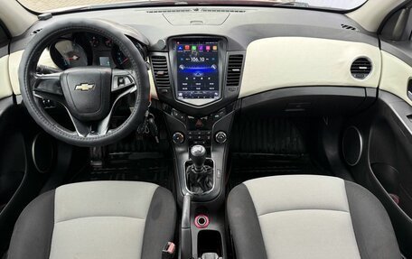 Chevrolet Cruze II, 2011 год, 610 000 рублей, 26 фотография