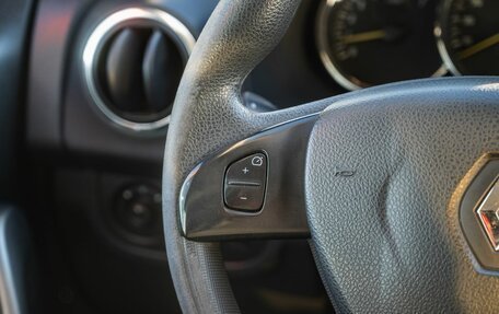 Renault Logan II, 2016 год, 800 000 рублей, 18 фотография