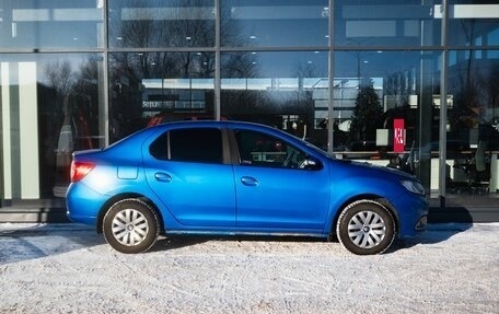 Renault Logan II, 2016 год, 800 000 рублей, 8 фотография