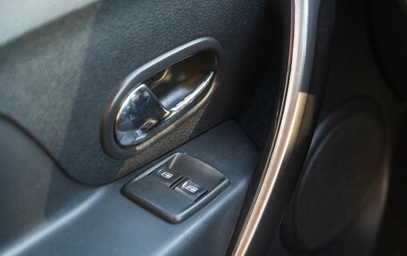 Renault Logan II, 2016 год, 800 000 рублей, 23 фотография