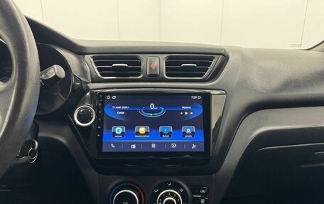 KIA Rio III рестайлинг, 2011 год, 820 000 рублей, 15 фотография