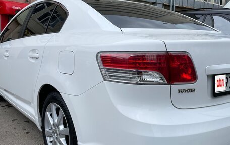 Toyota Avensis III рестайлинг, 2011 год, 990 000 рублей, 5 фотография