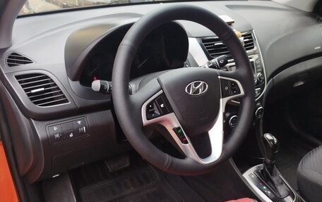 Hyundai Solaris II рестайлинг, 2015 год, 1 190 000 рублей, 8 фотография