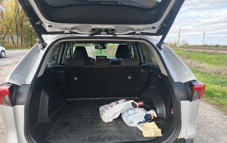 Toyota RAV4, 2020 год, 2 870 000 рублей, 15 фотография