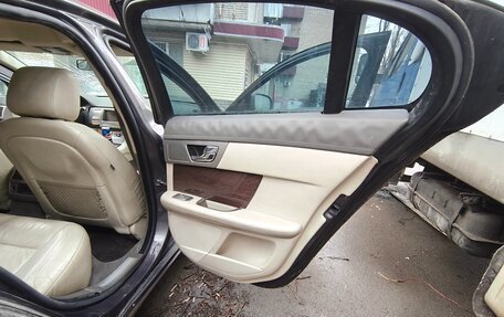 Jaguar XF I рестайлинг, 2010 год, 950 000 рублей, 13 фотография