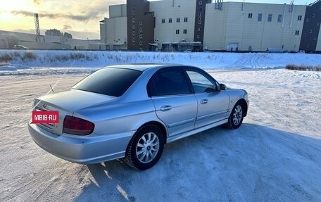 Hyundai Sonata IV рестайлинг, 2005 год, 290 000 рублей, 5 фотография