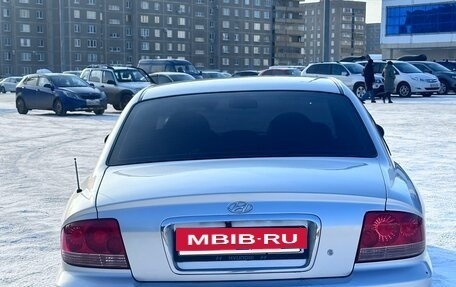 Hyundai Sonata IV рестайлинг, 2005 год, 290 000 рублей, 12 фотография