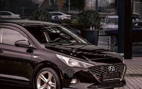 Hyundai Solaris II рестайлинг, 2021 год, 1 595 000 рублей, 8 фотография