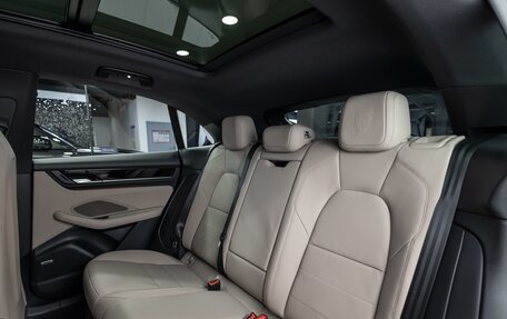 Porsche Macan, 2025 год, 14 490 000 рублей, 28 фотография