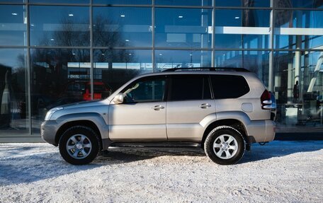 Toyota Land Cruiser Prado 120 рестайлинг, 2005 год, 1 950 000 рублей, 6 фотография