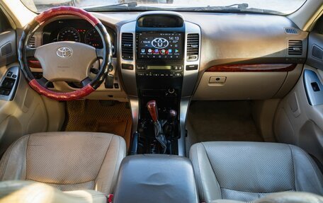 Toyota Land Cruiser Prado 120 рестайлинг, 2005 год, 1 950 000 рублей, 14 фотография