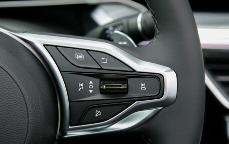 Haval F7, 2025 год, 3 829 000 рублей, 16 фотография