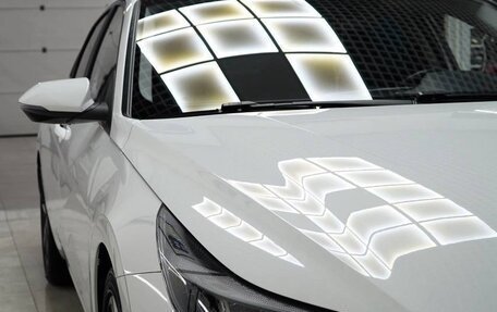 Hyundai Elantra, 2022 год, 2 100 000 рублей, 1 фотография