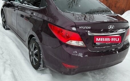 Hyundai Solaris II рестайлинг, 2013 год, 800 000 рублей, 3 фотография