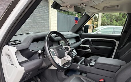 Land Rover Defender II, 2021 год, 5 300 000 рублей, 9 фотография