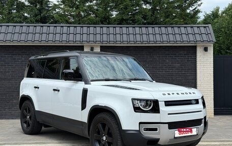 Land Rover Defender II, 2021 год, 5 300 000 рублей, 3 фотография