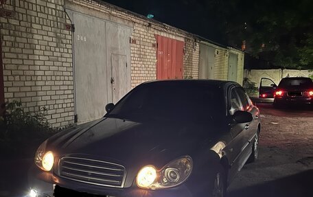 Hyundai Sonata IV рестайлинг, 2005 год, 570 000 рублей, 2 фотография