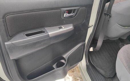 Toyota Hilux VII, 2014 год, 2 550 000 рублей, 14 фотография