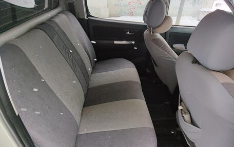 Toyota Hilux VII, 2014 год, 2 550 000 рублей, 16 фотография