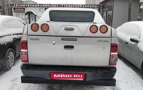 Toyota Hilux VII, 2014 год, 2 550 000 рублей, 8 фотография