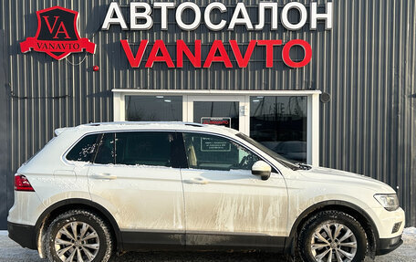 Volkswagen Tiguan II, 2017 год, 1 920 000 рублей, 4 фотография