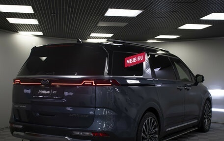 KIA Carnival, 2020 год, 4 400 000 рублей, 28 фотография