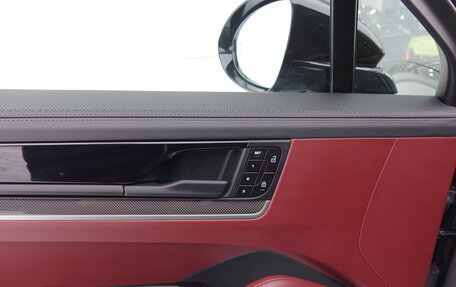 Porsche Cayenne III, 2025 год, 19 690 000 рублей, 6 фотография