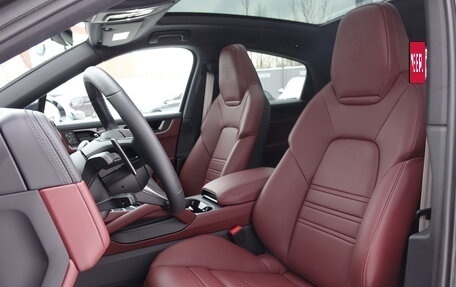 Porsche Cayenne III, 2025 год, 19 690 000 рублей, 7 фотография