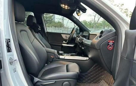 Mercedes-Benz GLB, 2022 год, 2 000 002 рублей, 10 фотография