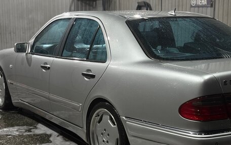 Mercedes-Benz E-Класс, 1999 год, 2 000 000 рублей, 2 фотография