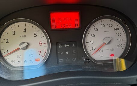 Renault Logan I, 2013 год, 650 000 рублей, 11 фотография