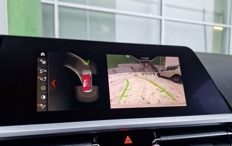 BMW 3 серия, 2019 год, 3 300 000 рублей, 16 фотография