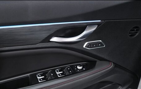 Geely Tugella FY11, 2023 год, 3 300 000 рублей, 9 фотография