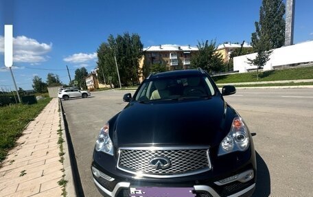 Infiniti QX50 I рестайлинг, 2016 год, 2 030 000 рублей, 14 фотография