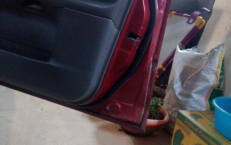 Mazda 323, 2000 год, 360 000 рублей, 5 фотография