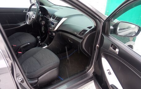 Hyundai Solaris II рестайлинг, 2016 год, 748 000 рублей, 10 фотография