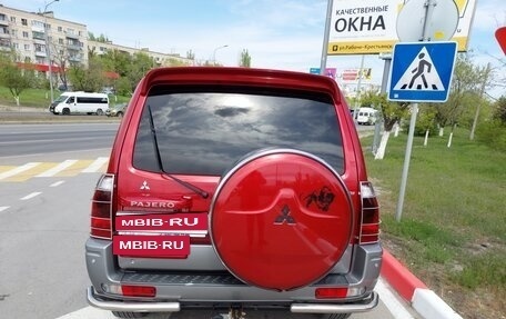 Mitsubishi Pajero III рестайлинг, 2005 год, 2 200 000 рублей, 3 фотография